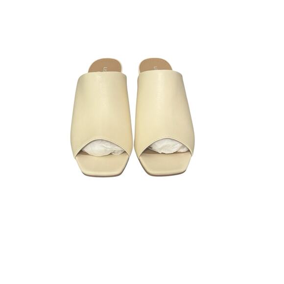 NIB! Lisa Vicky Virtue Sandal Cream Open-Toe Mule Slides  - Size 8 - Picture 6 of 10
